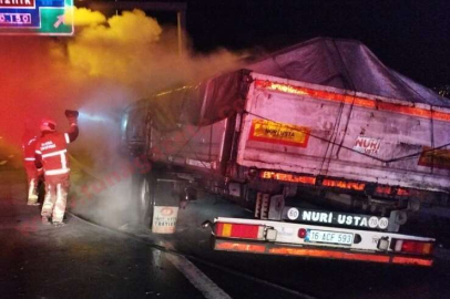 TIR dorsesi alev aldı