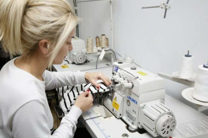 Enstitü İstanbul İSMEK'te eğitim alıyıor