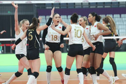 VakıfBank, Kulüpler Dünya Şampiyonası'nda yarı finalde