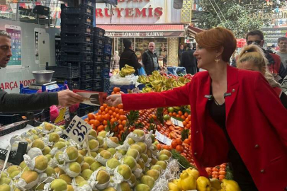 İstanbul Fatih'te Zafer Partisi adayı halkına ses oluyor
