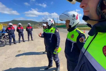 Keşan'da motosiklet  sürücülerine  bayram sürprizi