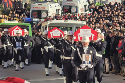 YALOVA, ŞEHİTLERİNİ GÖZYAŞLARIYLA UĞURLADI