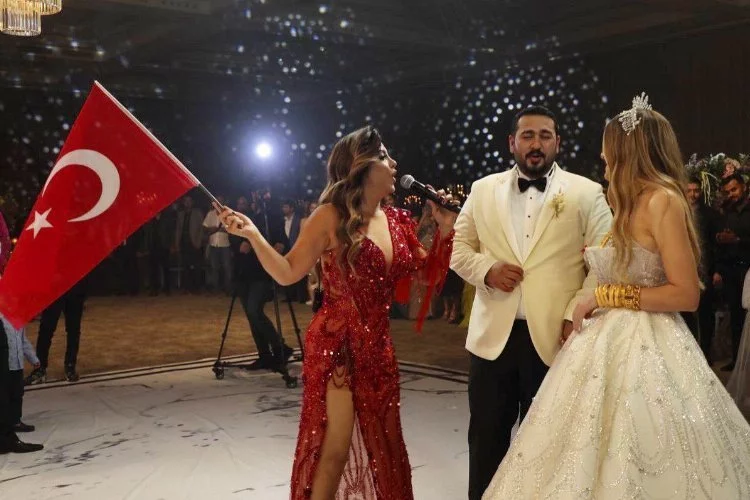 Gaziantep'te Cumhuriyet düğünü