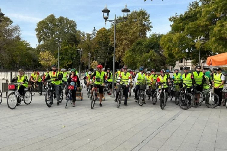 Konya Büyükşehir bisikletseverleri buluşturdu