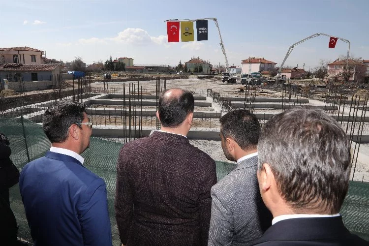 Konya'nın en büyük kapalı pazaryeri için ilk temel